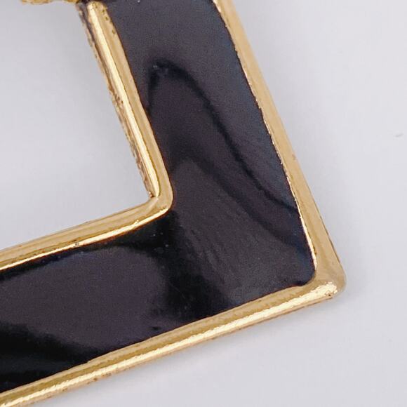 Vintage Brooch Black Enamel Baroque Revival Square Art Frame Gold Tone Pin - Picture 5 of 9
